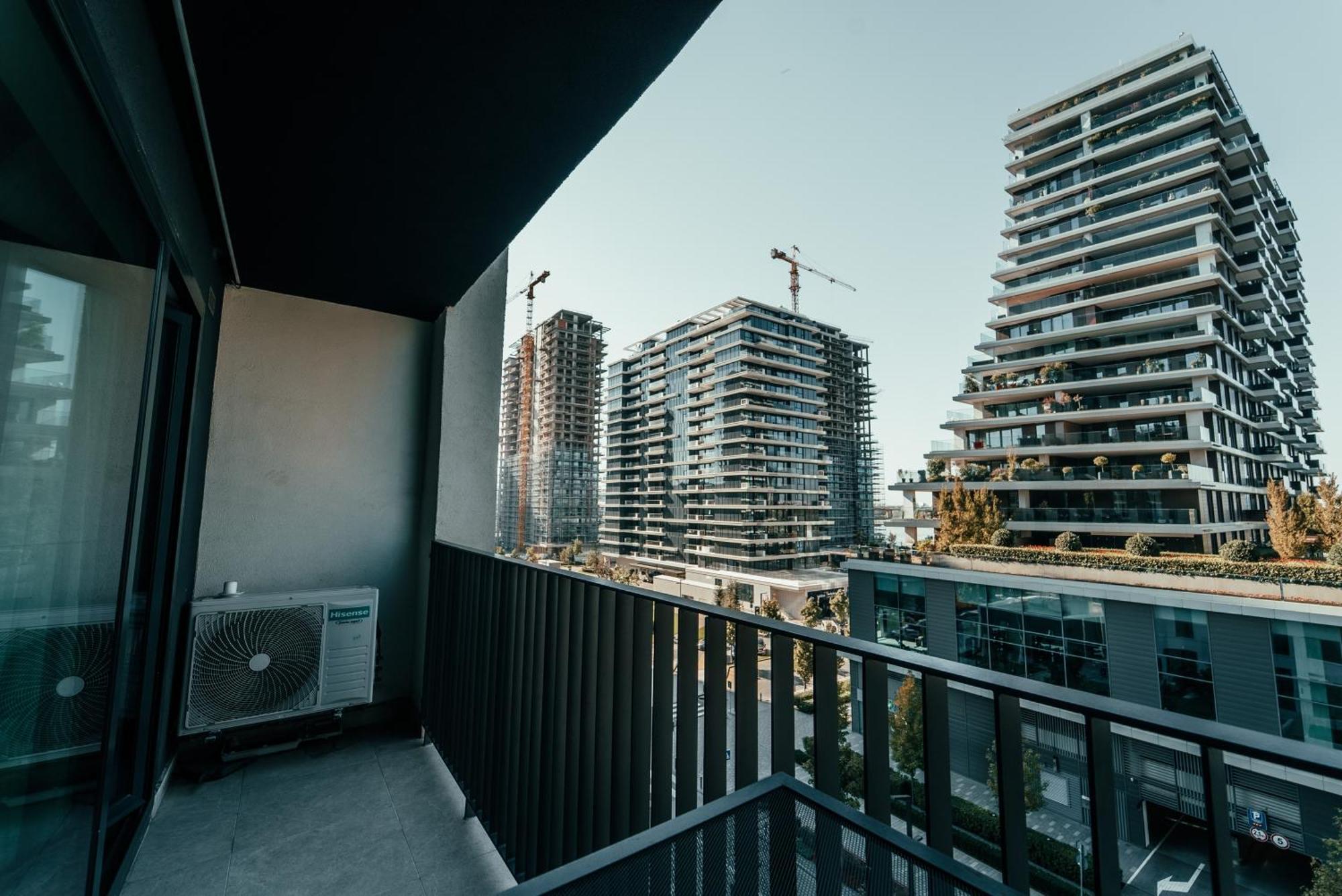 Waterfront Mirage Apartment Belgrad