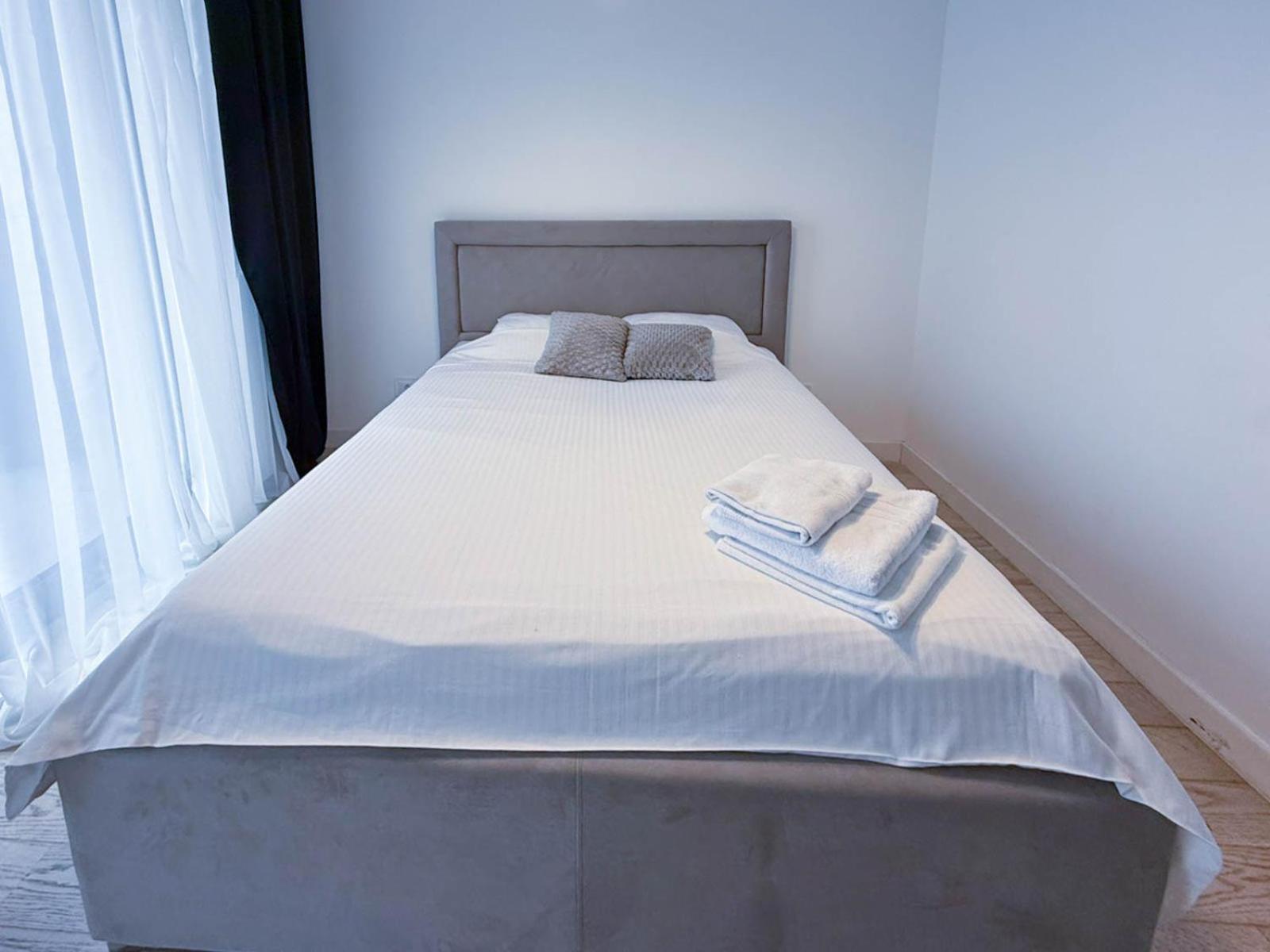 Waterfront Mirage Apartment Belgrad